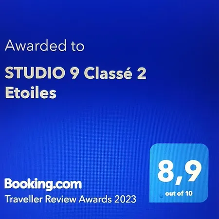 アパート 9 Classe 2 Etoiles *